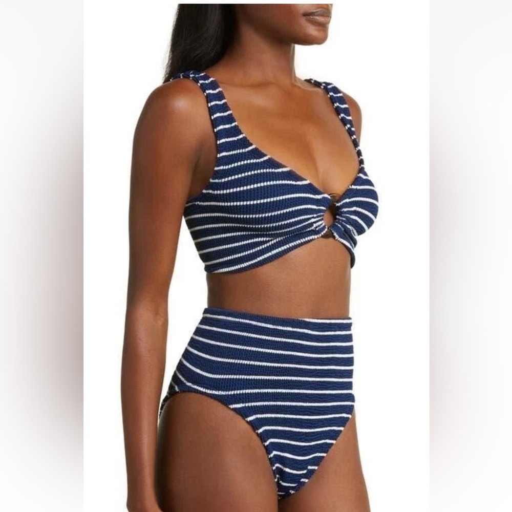 NWOT HUNZA G NADINE STRIPE TWO-PIECE SWIMSUIT NAVY/WHITE WOMEN'S ONE SIZE $260
